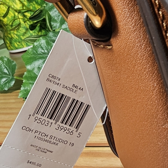 Coach Patches Studio 19 Bag Tan Leather NWT Coach C8078 here on itsasalesworld - Picture 7 of 13